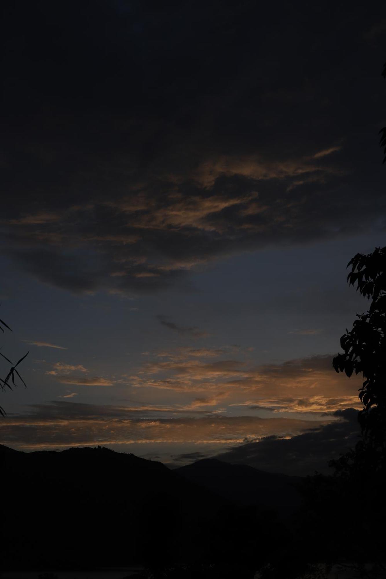 Hotel Tourist Residency Pokhara Buitenkant foto